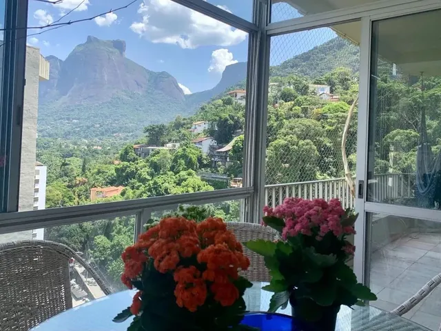 Imagem: Apartamento Padrão / Residencial / São