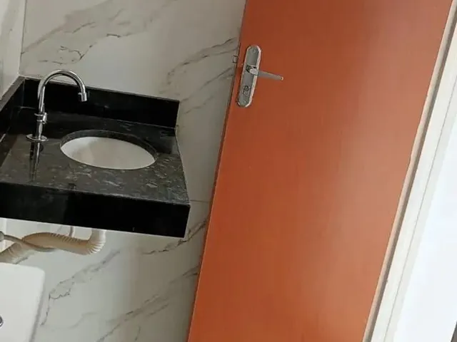 Imagem 7: Casa 2 Qts, Sendo 1 Suíte, Área Gourmet e Garagem Coberta Localizada no Setor Ponta