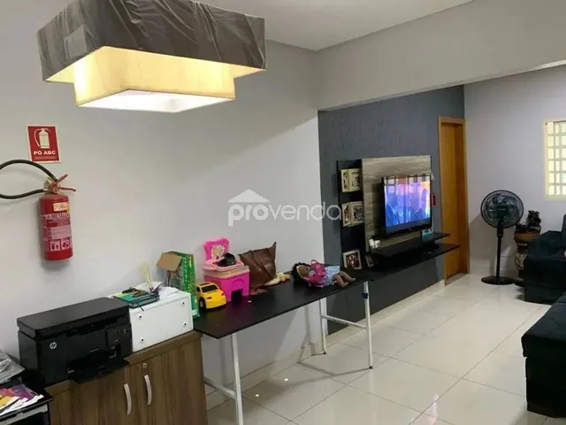 Imagem 2: Chacara Á Venda 04 Quartos, 03 Suítes - Chácaras São Pedro - Aparecida de Goiânia