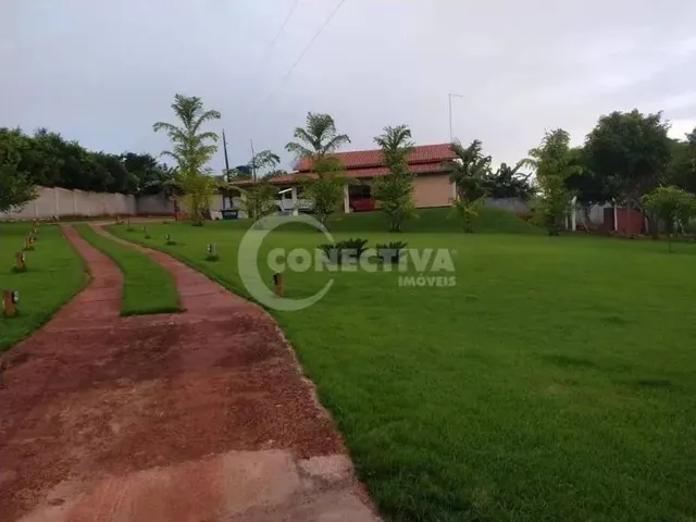 Imagem 6: Rural Fazenda / sítio com 3 dormitórios