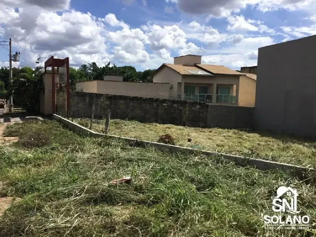 Imagem: Vendo Excelente Lote de Esquina na Cidade