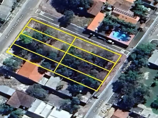Imagem: O terreno possui 2.212m² de Área e está localizado em