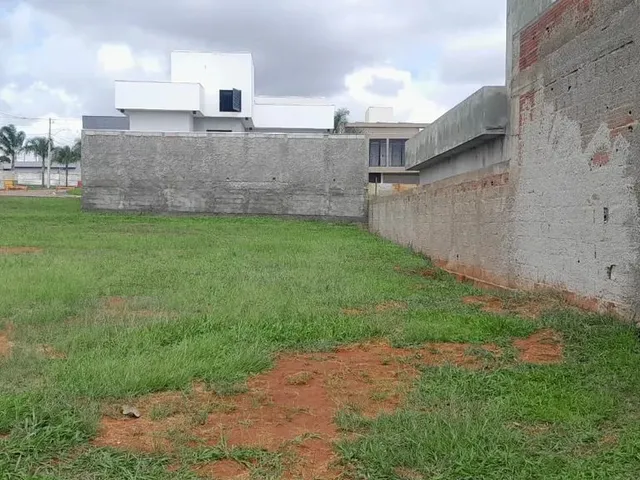Imagem 1: Lote no Condomínio Gaudi Quitado e Plano