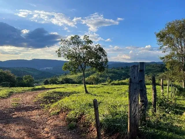 Imagem 1: Terreno com Vista Incrível