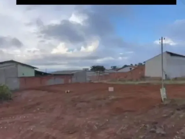 Imagem: O terreno possui 650m² de Área e está localizado em Vila