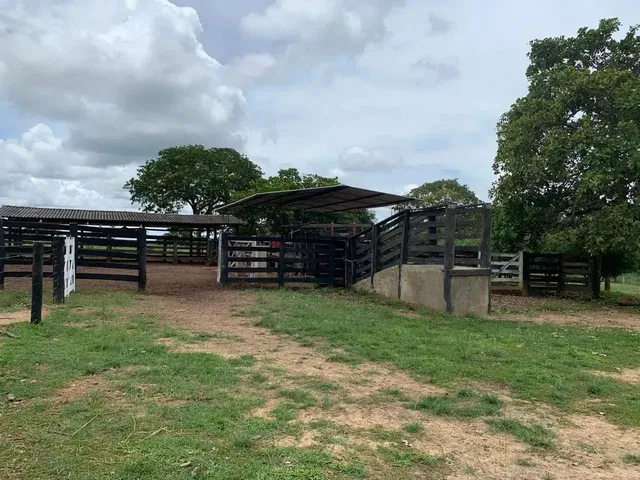 Imagem: A fazenda possui 2.516.800m² de Área e está localizado