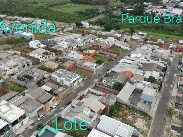 Imagem: Oportunidade- Lote Todo Murado