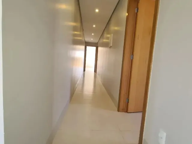 Imagem 6: Imóvel para Venda Possui 1746 Metros Quadrados com 3 Quartos em Centro - Trindade - Go