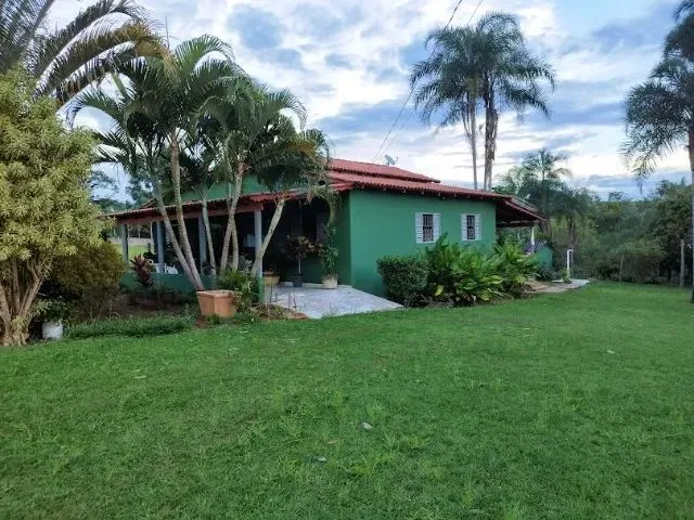 Imagem 2: Linda Chacara com Bica D´agua Proxima a Anápolis!