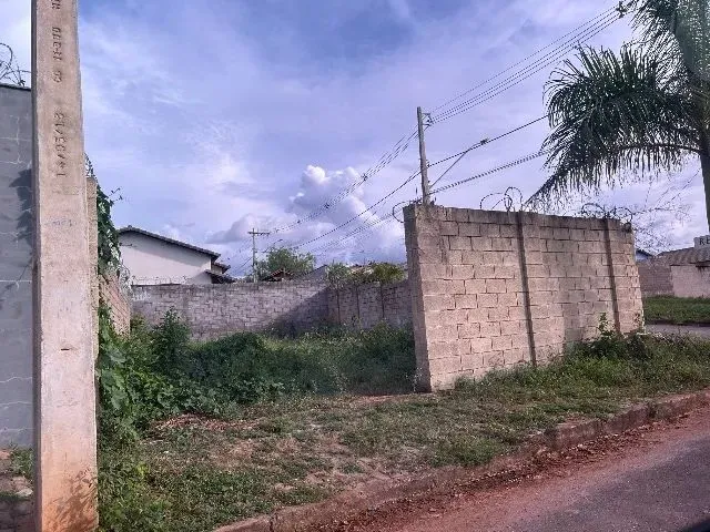 Imagem: Lote de Esquina Murado 208 Metros