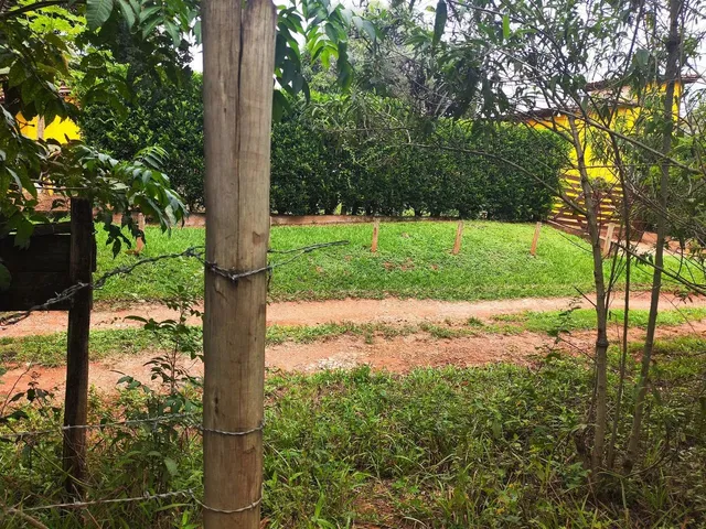 Imagem: Vendo Terreno de Esquina Bairro Próximo