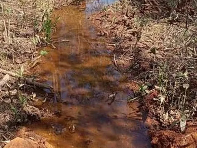 Imagem 1: Terreno com Água em Mateus Leme