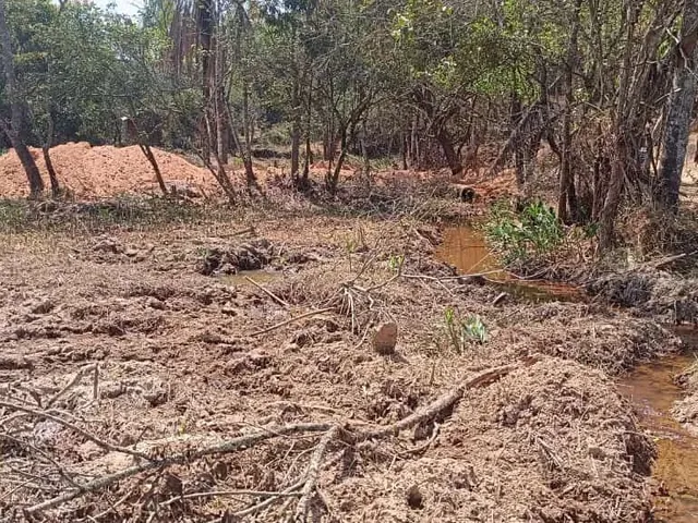 Imagem 2: Terreno com Água em Mateus Leme