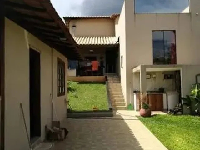 Imagem 3: Sitio em Estilo Rústico em Lote de 2.070M², em Condomínio com Portaria 24H