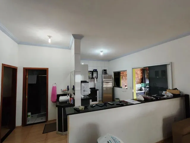 Imagem 9: Casa com Piscina e Quintal para Venda