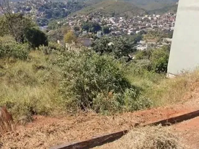 Imagem: Lote a Venda na Primeira Fase do Bairro