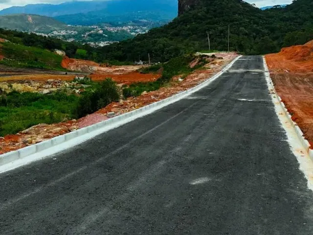 Imagem: Lote de 300 Metros na Região do Pedra Branca