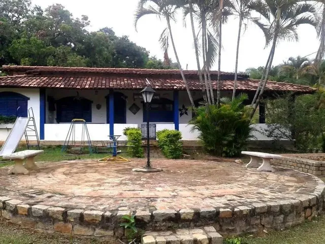Imagem: Fazenda - Sítio À Venda, 3 Quartos, 1