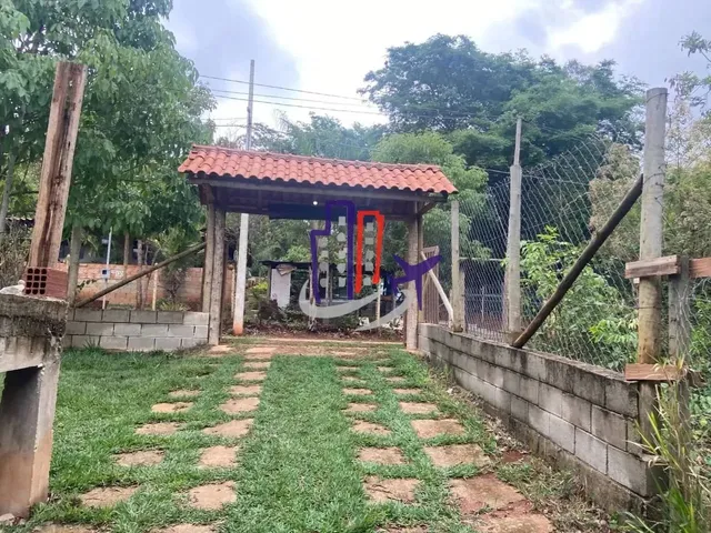 Imagem: Chácara para Vender com 04 Quartos 01 Suítes