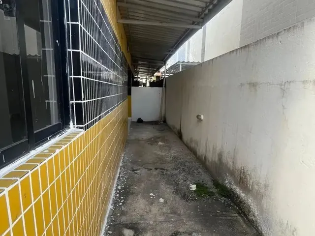 Imagem 8: Alugo Apartamento Térreo de 02 Quartos com Área Privativa Externa