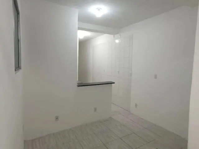 Imagem: Alugo Apartamento Segundo Andar em Pituaçu