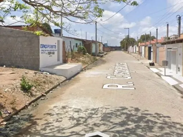 Imagem: Terreno no Bairro Jardins Rua Calçada Aceito