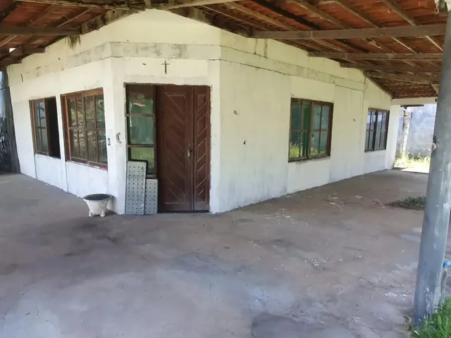 Imagem 9: Casa com 3 Quartos, Sendo 2 Suítes, Pium, Localizada em Ponto Alto, Oferecendo Uma Vista