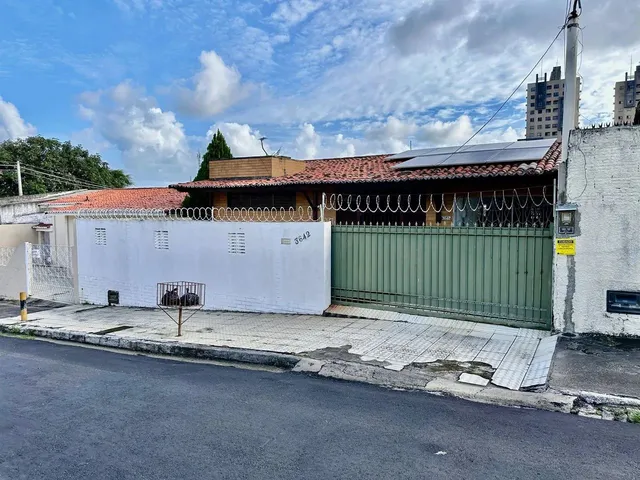 Imagem: Casa À Venda, 3 Quartos Sendo 1 Suíte