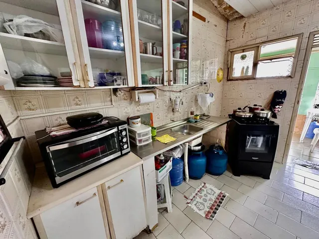 Imagem 13: Casa À Venda, 3 Quartos Sendo 1 Suíte no Bairro de Candelária, Próxima Ao Bairro