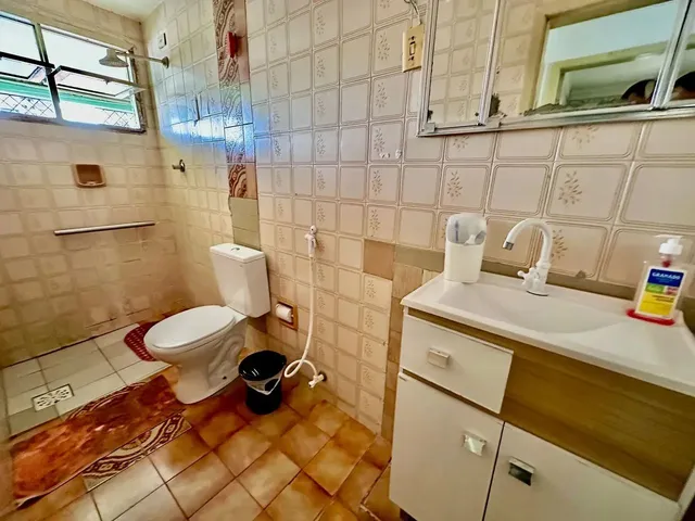 Imagem 5: Casa À Venda, 3 Quartos Sendo 1 Suíte no Bairro de Candelária, Próxima Ao Bairro