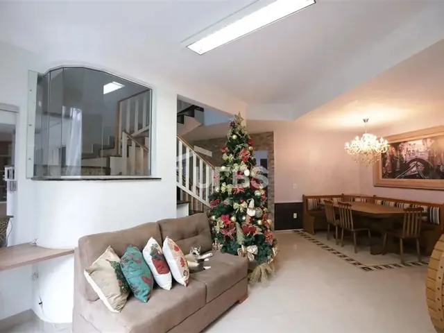 Imagem 7: 0 - Sobrado 4 Quartos, Sendo 2 Suítes