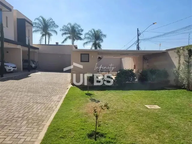Imagem 9: Sobrado em Condomínio, 3 Quartos, Um Suite com Closet, 2 Vagas de Garagem, 148 Mts² De