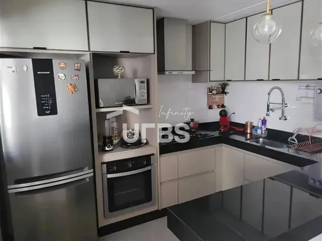 Imagem 12: Sobrado em Condomínio, 3 Quartos, Um Suite com Closet, 2 Vagas de Garagem, 148 Mts² De