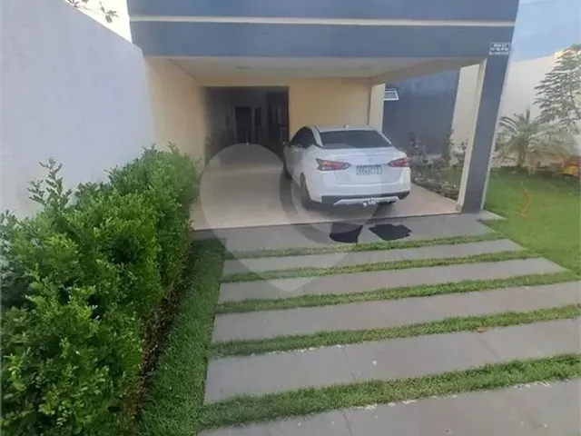 Imagem: Casa com 3 Quartos À Venda em Morada da