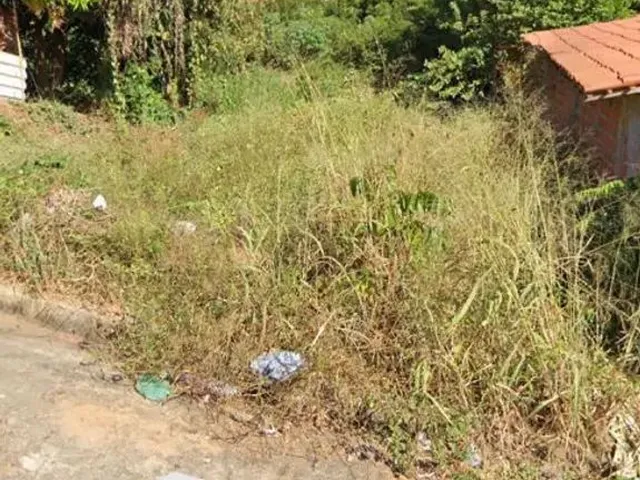 Imagem: Vendo Terreno na Rua Xilema Zona Sul de