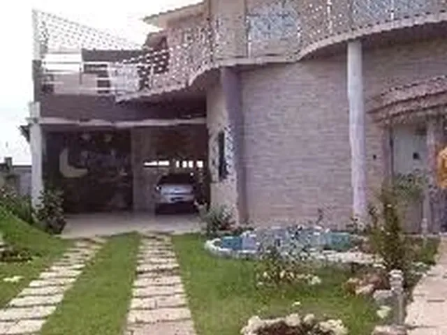 Imagem 4: Casa com 4 Quarto(S) no Bairro santa Marta em Cuiabá - Mt