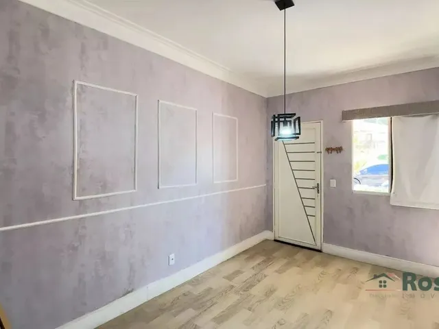 Imagem 3: Sobrado com 3 Quartos Sendo 2 Suítes, com Armários Planejados no Condomínio Villa Di