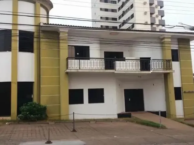 Imagem 3: Casa com 8 Quarto(S) no Bairro Bosque da Saude em Cuiabá - Mt