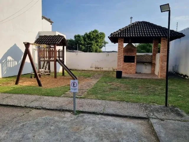 Imagem 7: Casa com 2 Quartos(Suítes) À Venda, em Condomínio, 81M² - Centenário