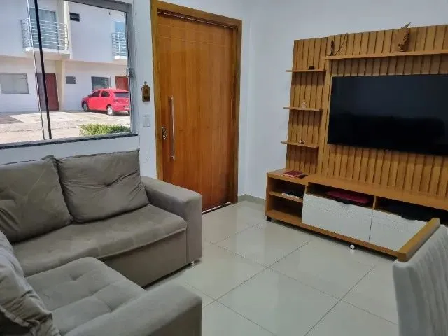 Imagem 6: Casa com 2 Quartos(Suítes) À Venda, em Condomínio, 81M² - Centenário