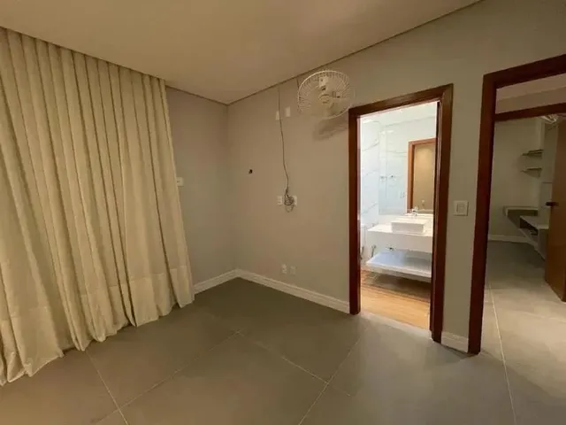 Imagem 8: Apartamento com 4 Quarto(S) no Bairro Centro em Cuiabá - Mt