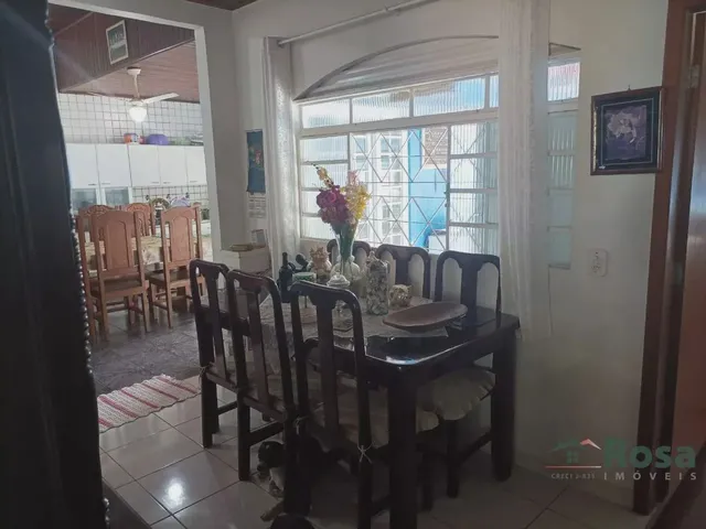 Imagem 5: Casa para Venda com 4 Dormitórios, Sendo/1 Suíte, no Bairro Nossa Senhora Aparecida