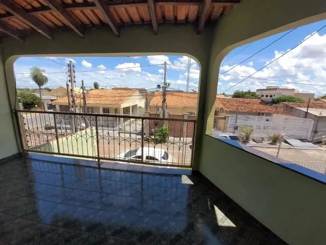 Imagem 7: Imóvel para Venda com 200 M² com 3 Quartos em Morada da Serra - Cuiabá - Mt