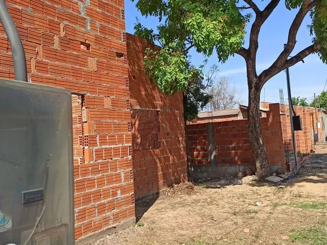 Imagem: A casa possui 1 Dormitório, 1 Banheiro, 1.020m² de Área