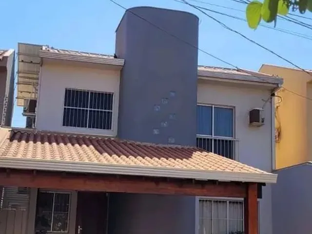 Imagem: Sobrado À Venda, Novo Paraíso, Cuiabá