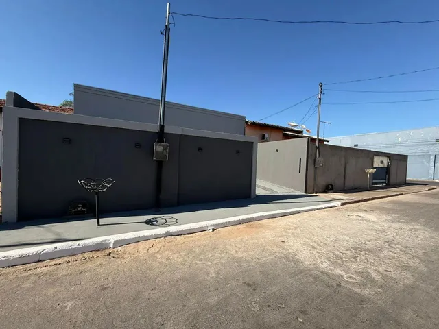 Imagem: Vendo Casa Estilo Neoclássico com 3/4 no