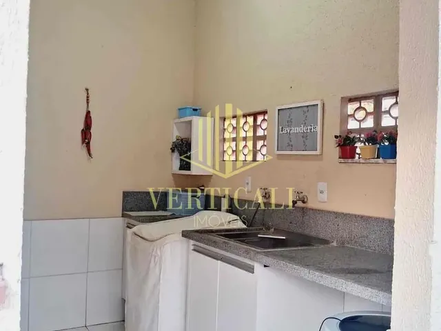 Imagem 7: Casa Duplex À Venda, com Ampla Varanda e Espaços Integrados, Jardim Shangri-La