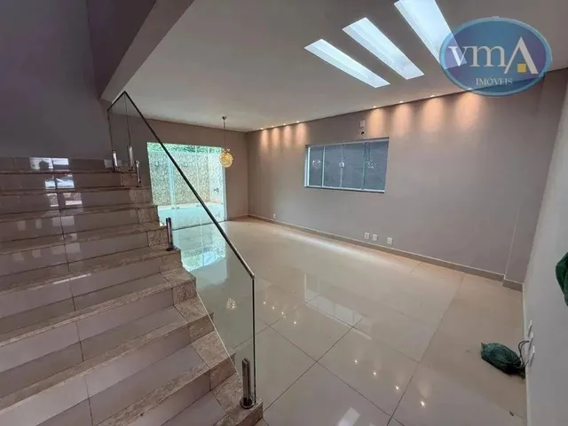 Imagem: Vendo Sobrado 206,00 M², 3 Suítes, Condomínio