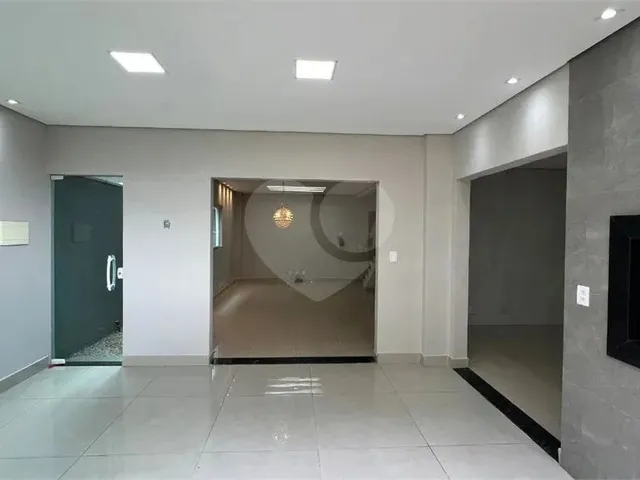 Imagem 3: Condomínio com 3 Quartos À Venda em Morada do Ouro - Mt