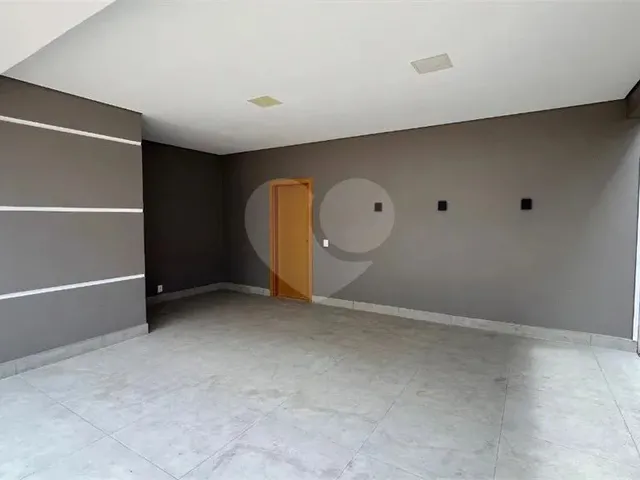 Imagem 16: Condomínio com 3 Quartos À Venda em Morada do Ouro - Mt